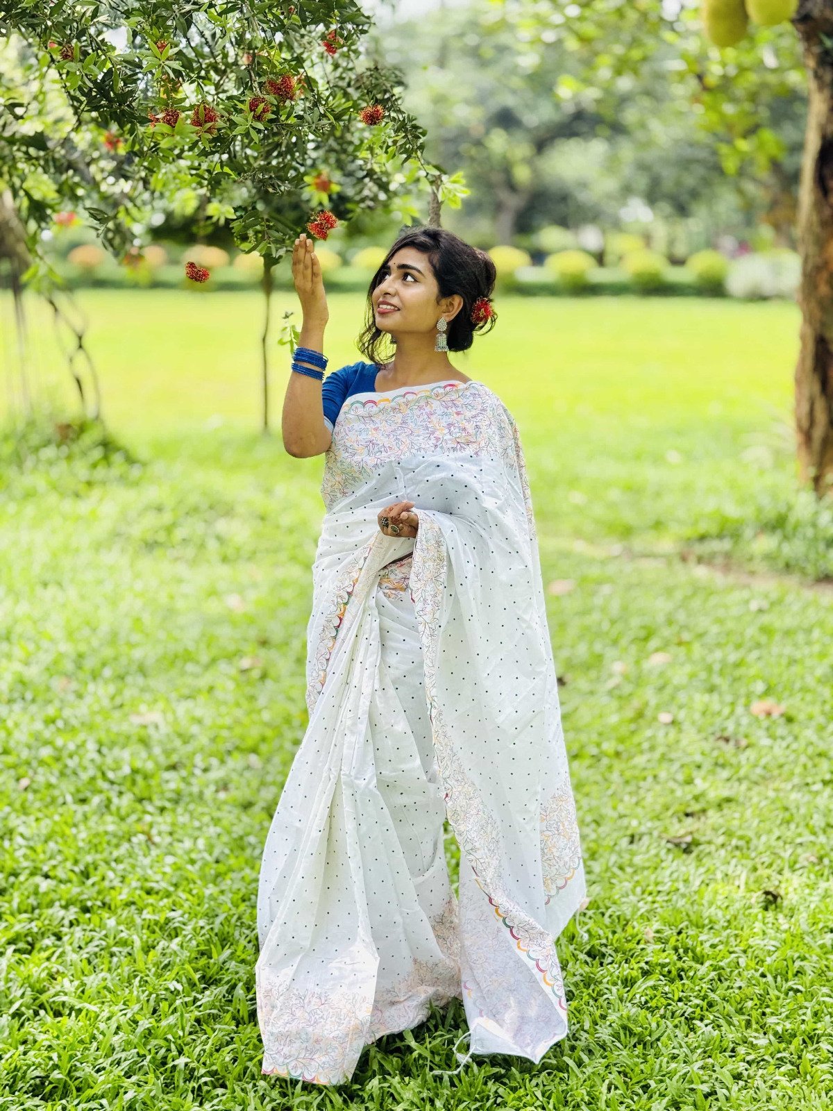 ধুপিয়ান সিল্ক শাড়ি কালেকশন